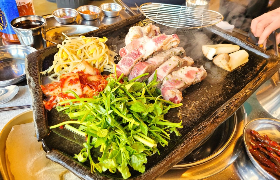 팔청식당 이미지