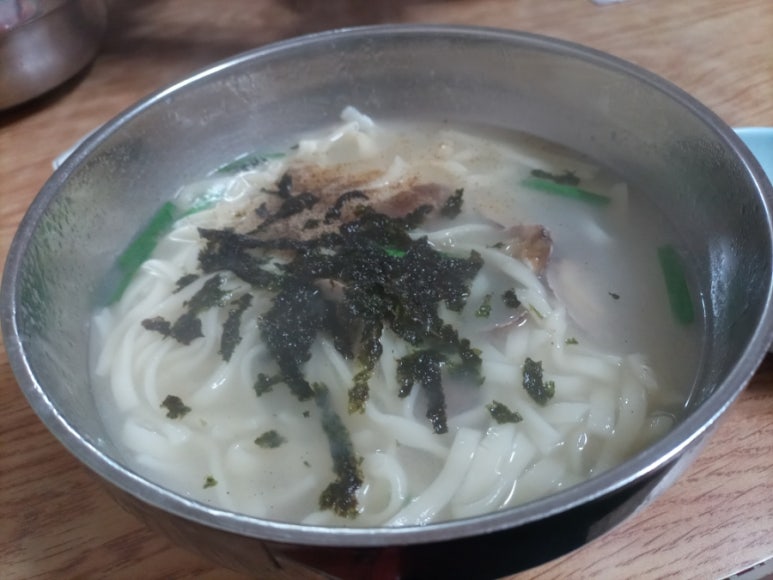 홍두깨엄마손칼국수 이미지