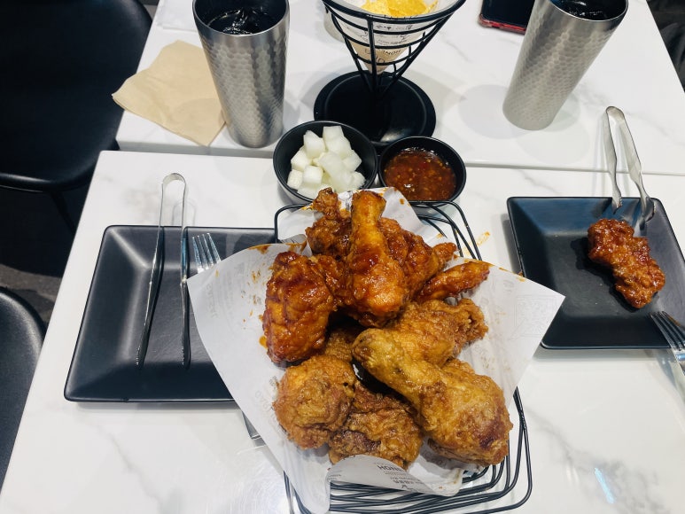 교촌치킨운서점 이미지