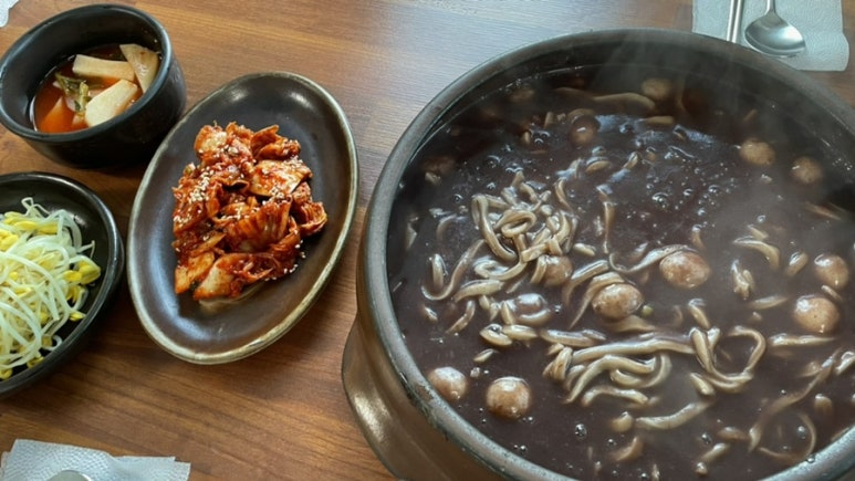 엄마손팥죽 이미지