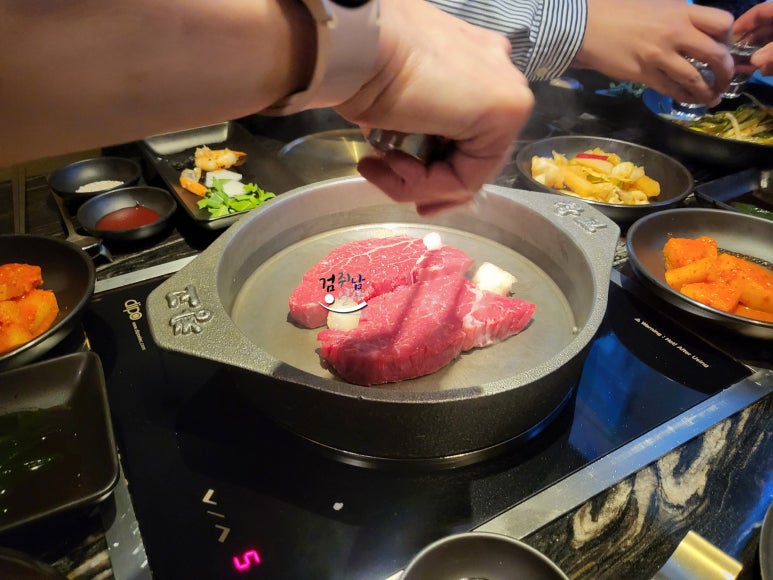 암소창고 이미지