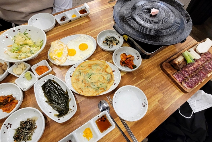 인생은 고기서 고기다(인고고) 이미지