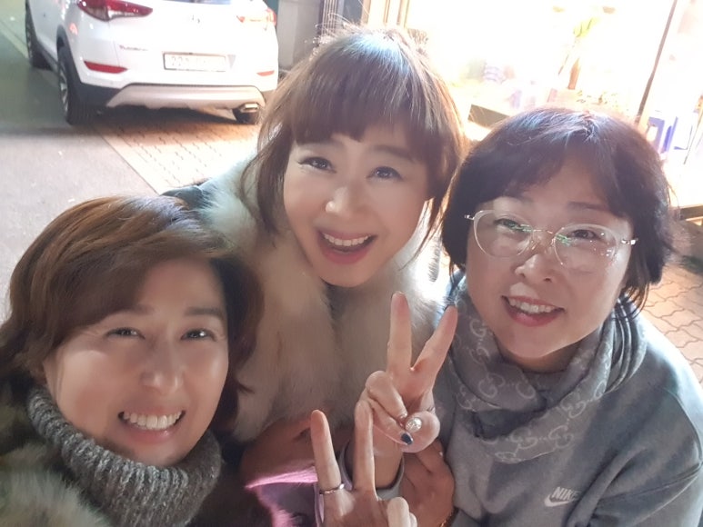 윤기획 이미지