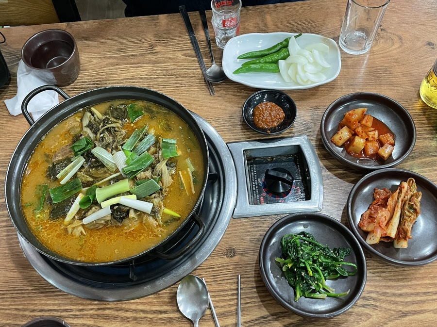 통뼈감자탕 지세포점 이미지