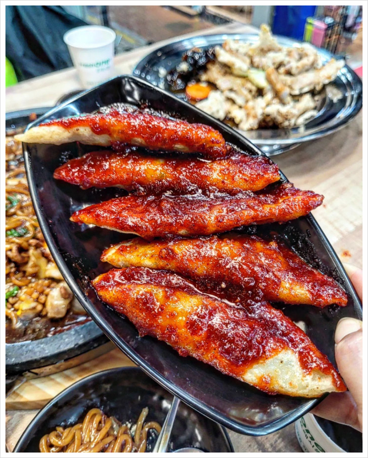 일품돌짜장 이미지