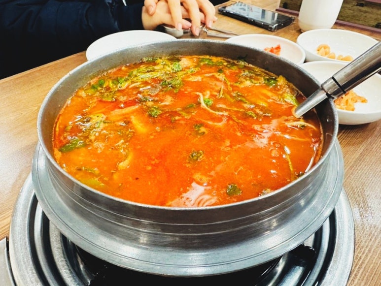 어죽이네철렵국영통점 사진 8