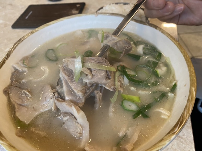 고기밥 이미지