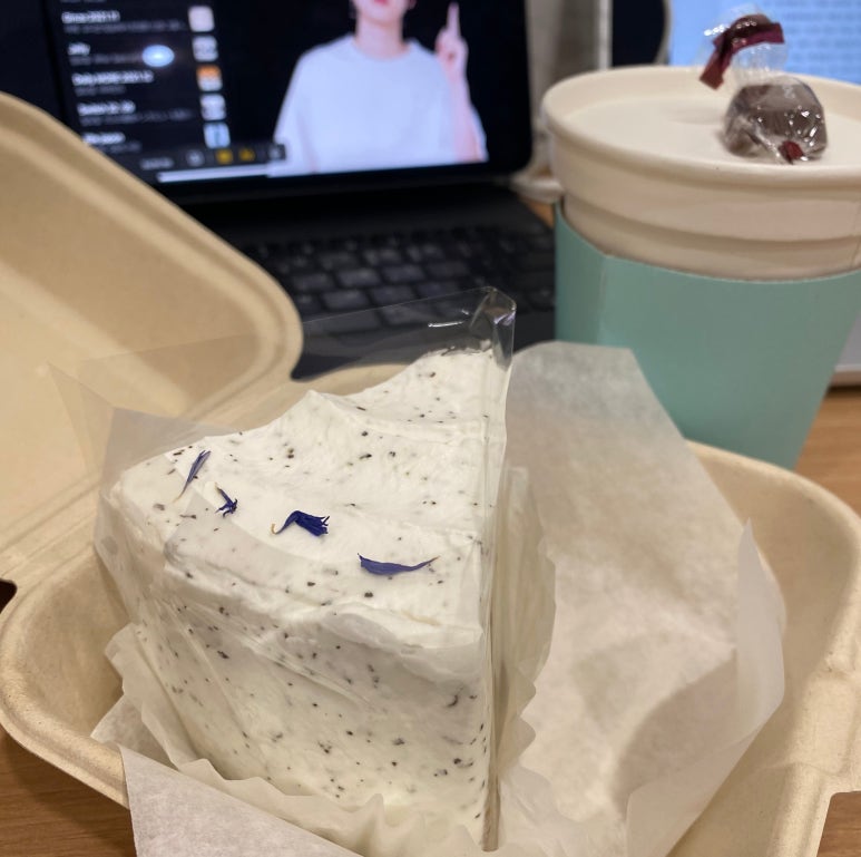 카페테이크알 이미지