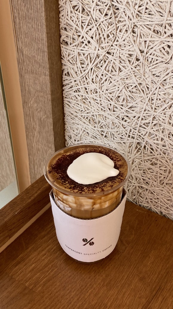 텐퍼센트커피 이미지