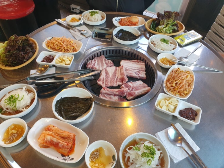 김해삼백뒷고기 이미지