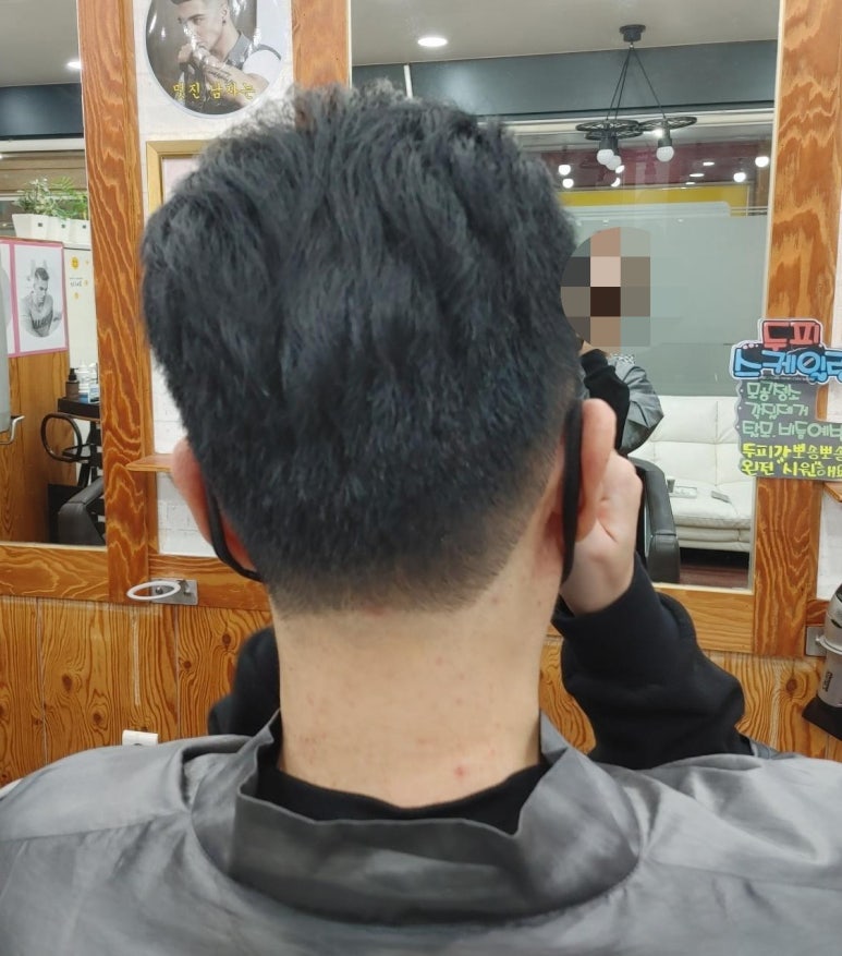 포맨남성미용실 이미지