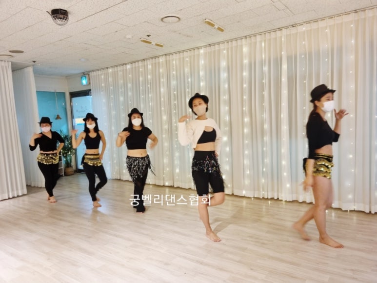 궁벨리댄스협회 이미지