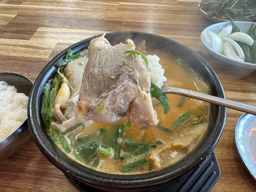 가마솥돼지집 이미지