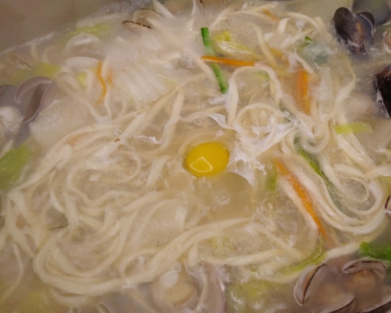 조개생칼국수 이미지