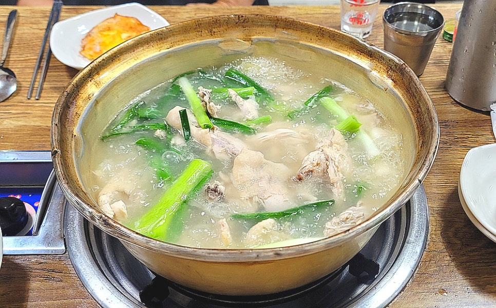 양푼속닭한마리 이미지