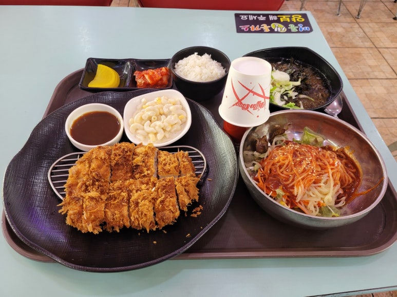 명동생돈가스 이미지