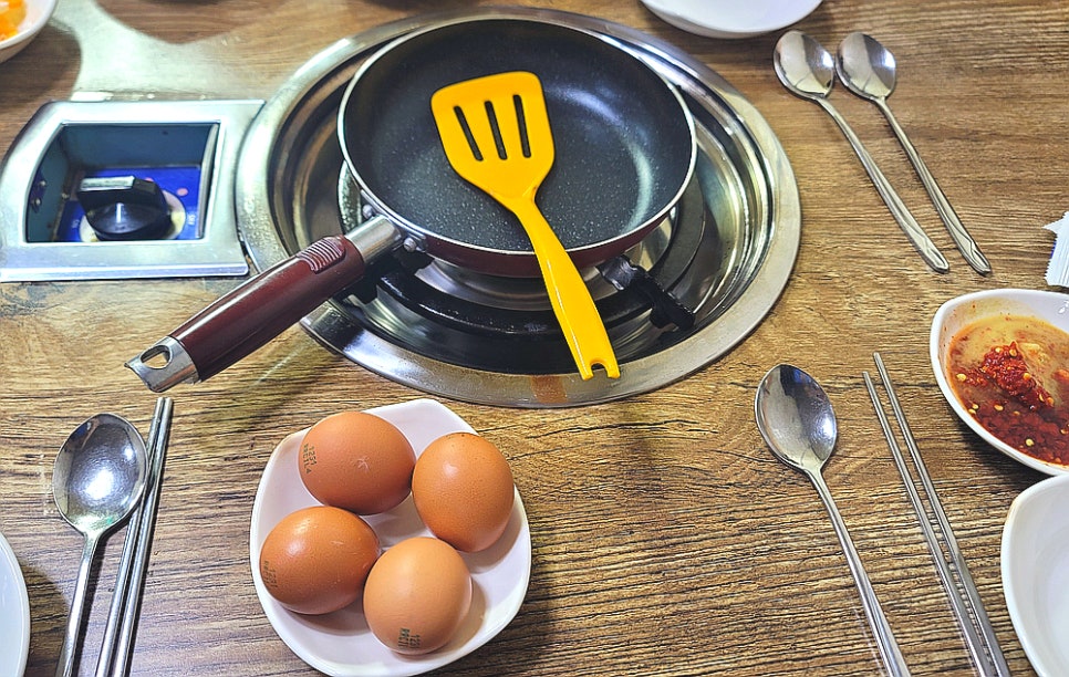 양푼속닭한마리 이미지