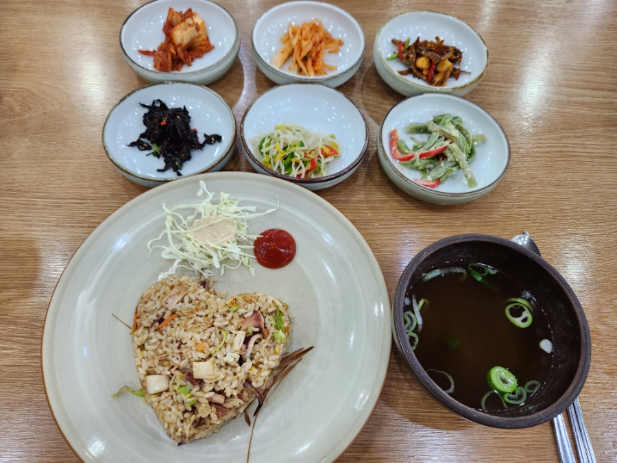 팔미낙지한마리수제비 이미지