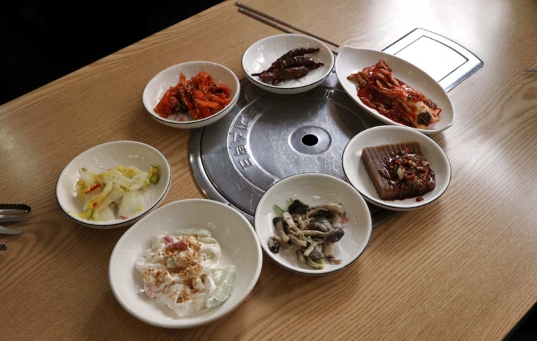 산촌쌈밥 이미지