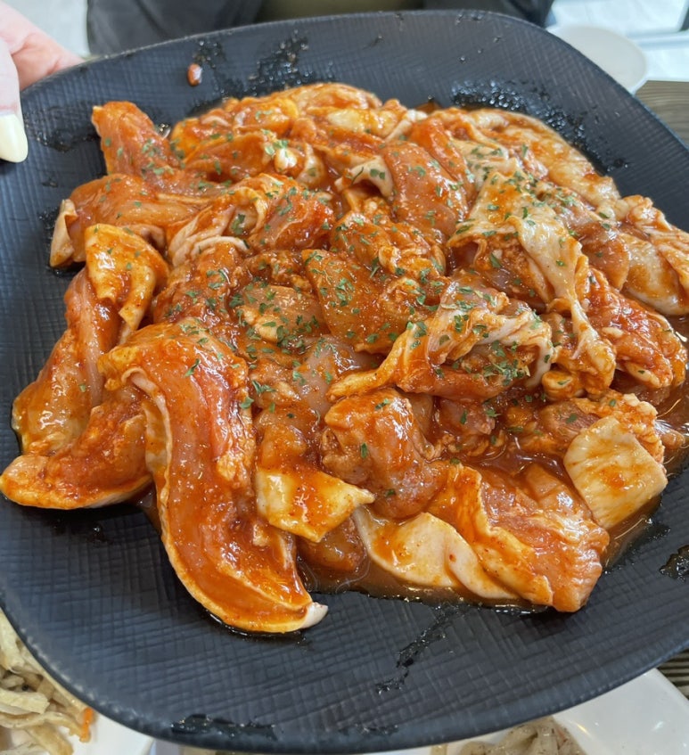 온정오골계숯불구이막국수 이미지