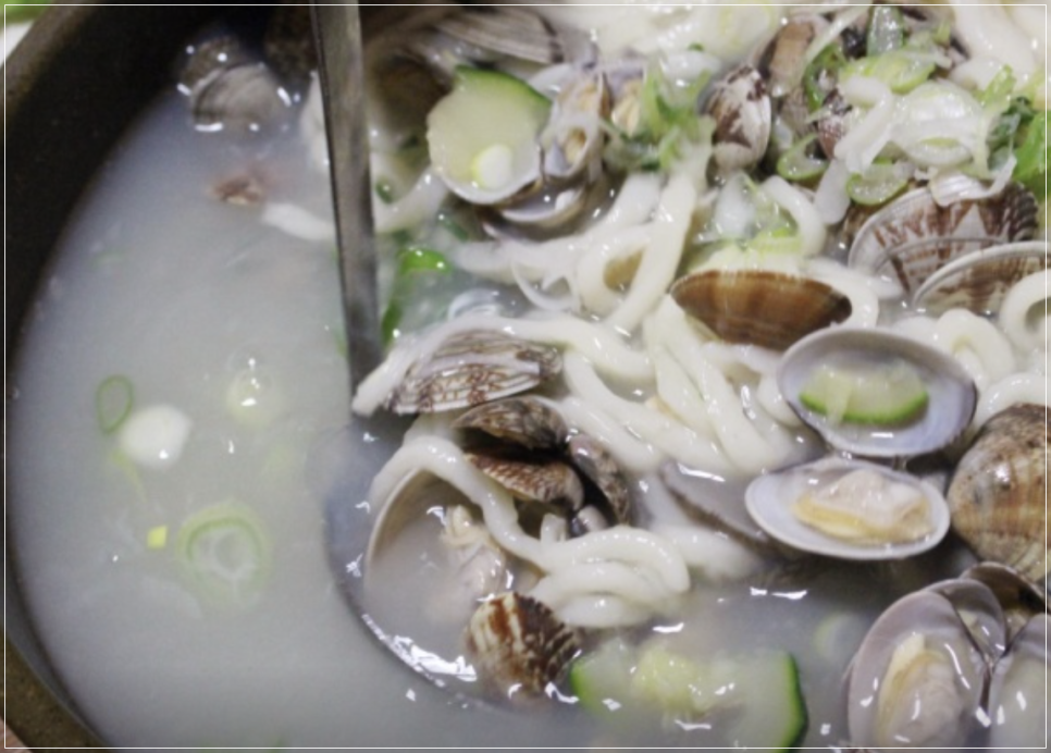 궁림바지락칼국수경주 이미지