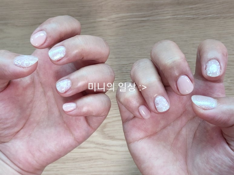 둘째;네일&뷰티 이미지