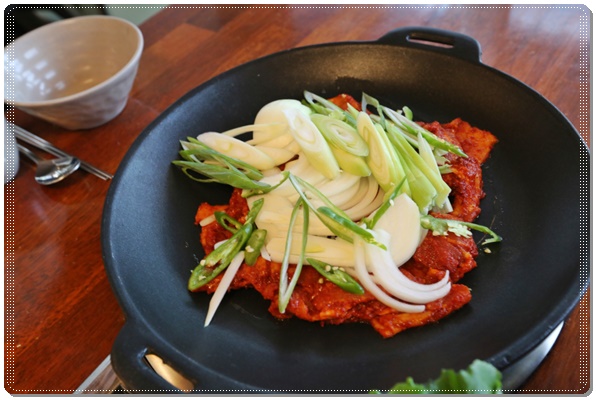 백합칼국수 이미지