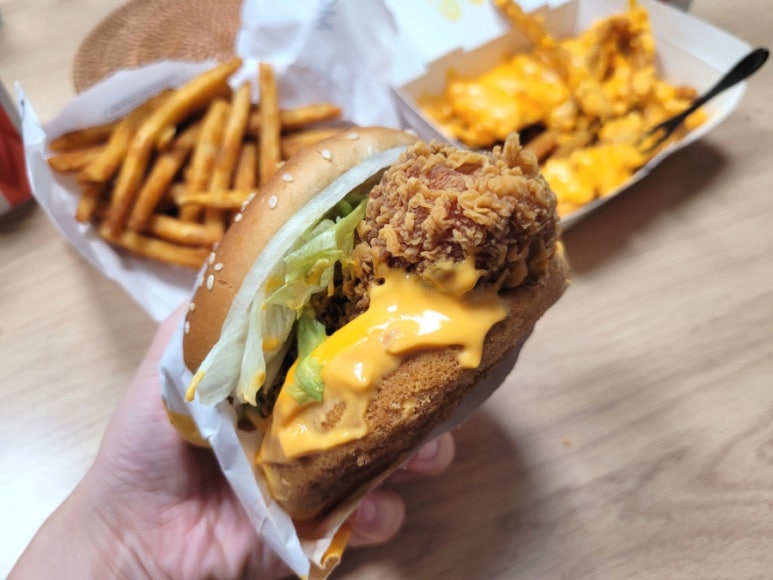 맘스터치전북도청점 이미지