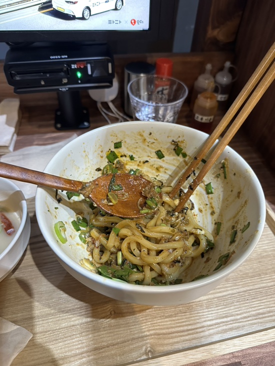 호랭이라멘 이미지