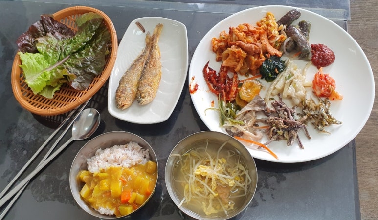 여수한식뷔페식당 이미지