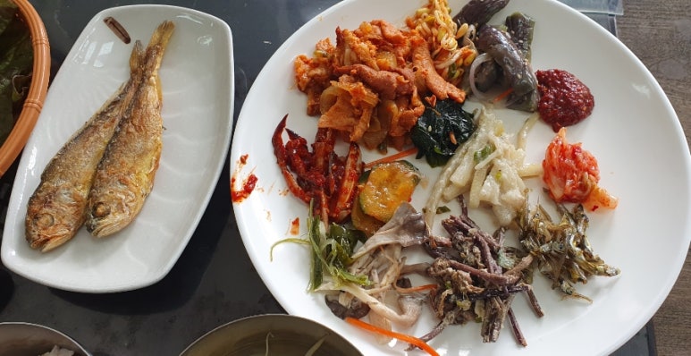 여수한식뷔페식당 이미지