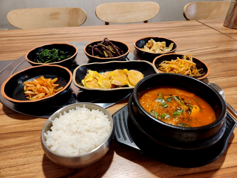 복돼지김치찌개 이미지