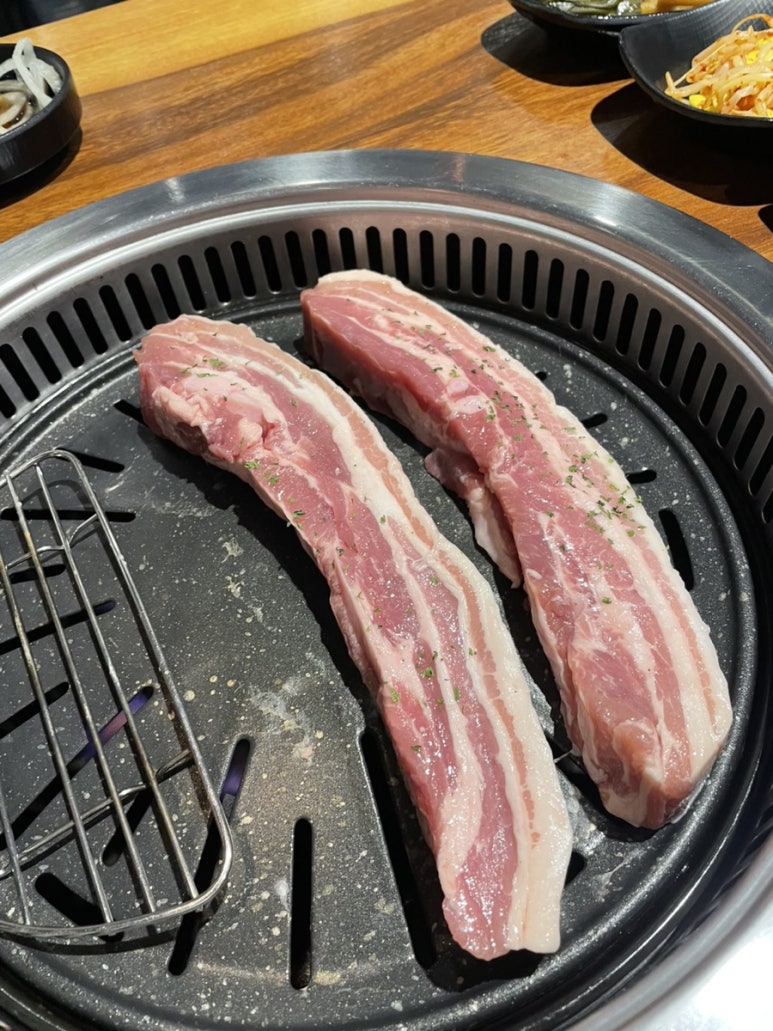 두꺼비삼겹살 이미지