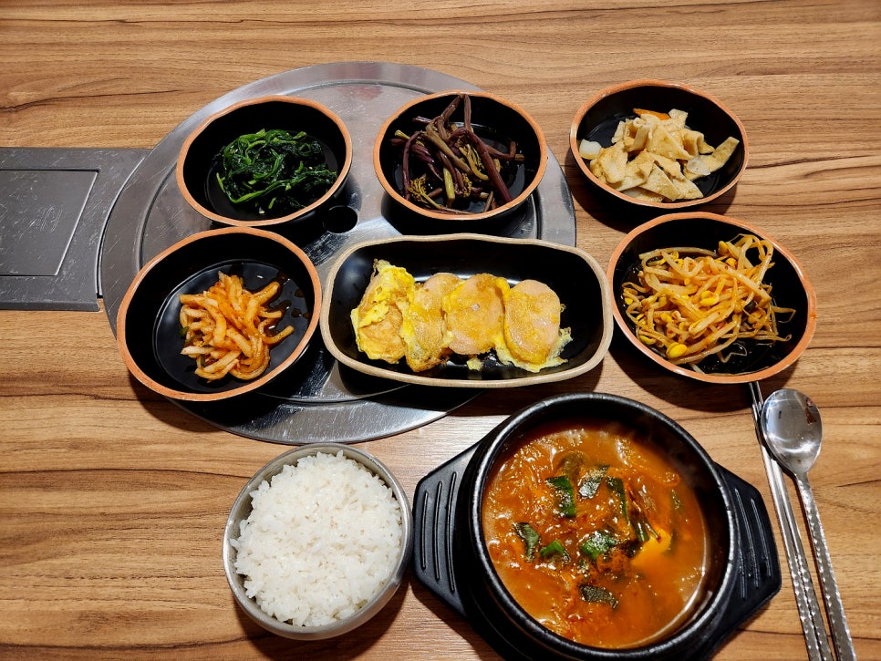 복돼지김치찌개 이미지