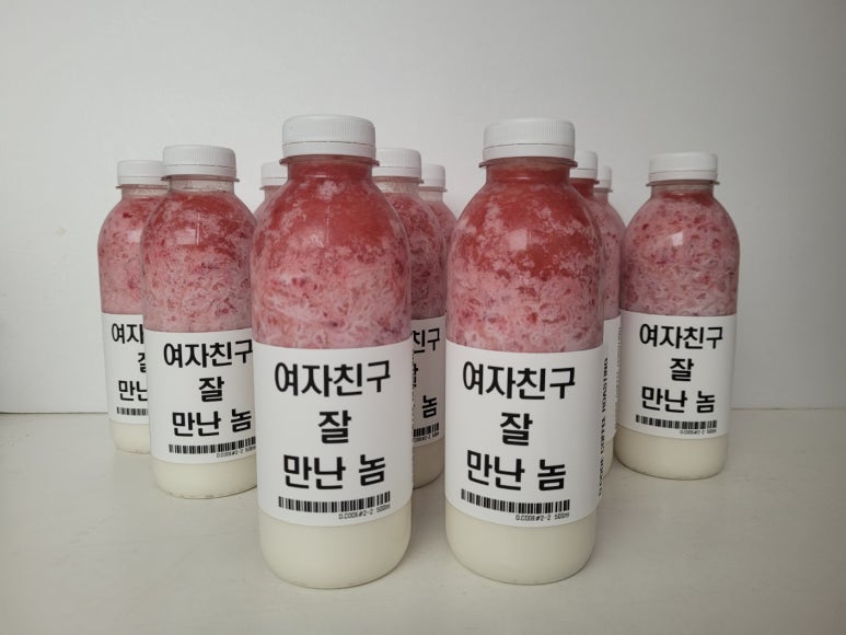 리얼생딸기우유 이미지