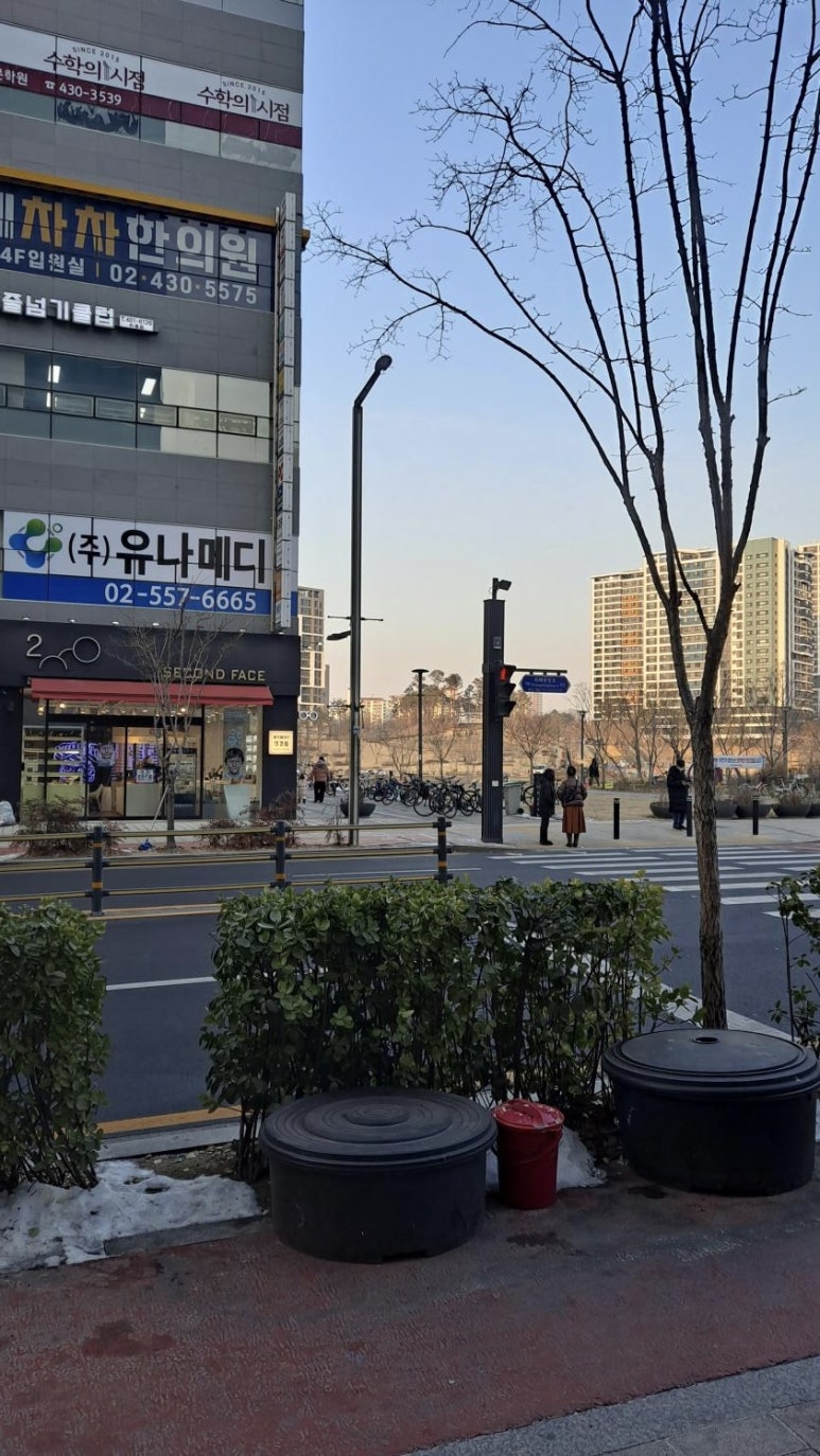 컴포즈커피 위례호수공원점 이미지