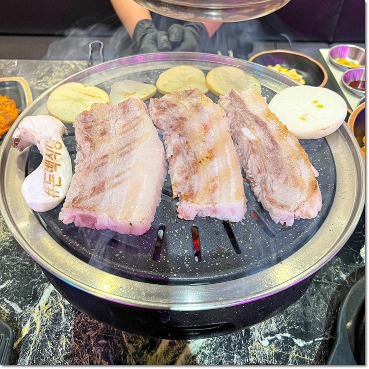 돈백집 이미지