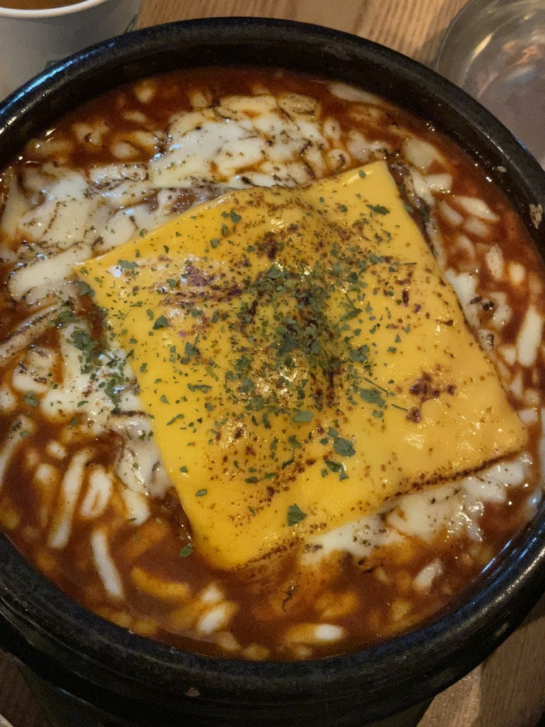 동네떡볶이 이미지