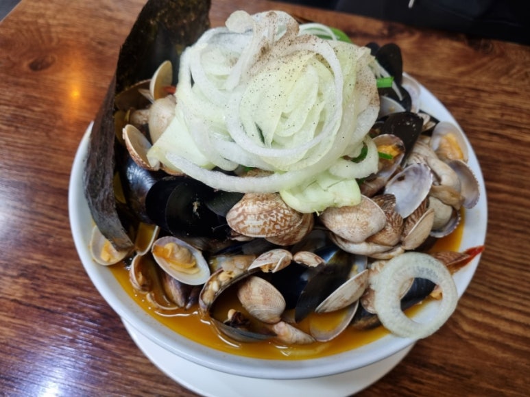 뚱땡이식당 이미지