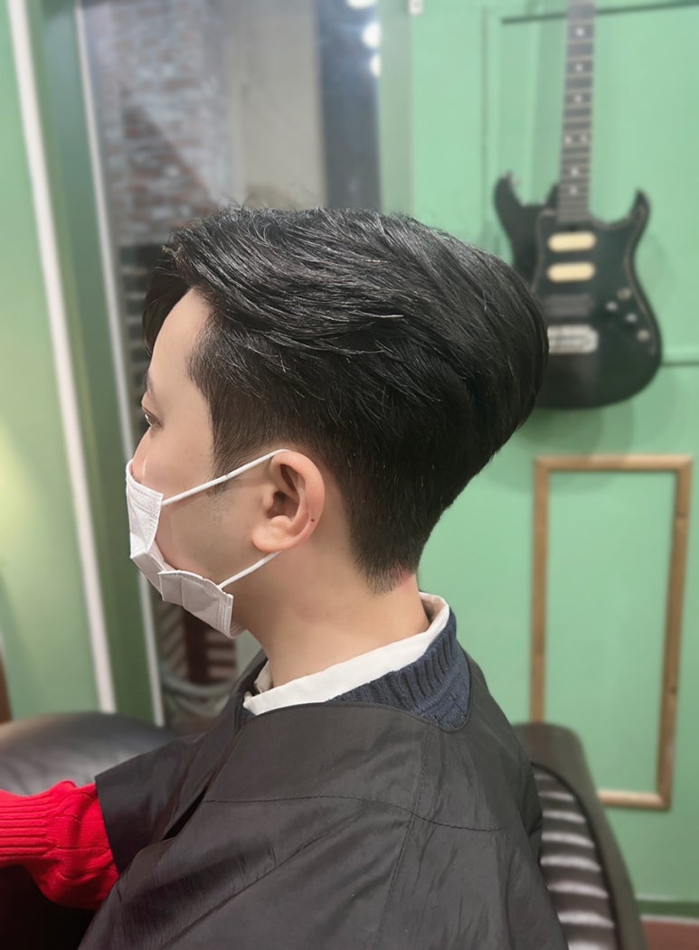 문 남자컷전문 이미지