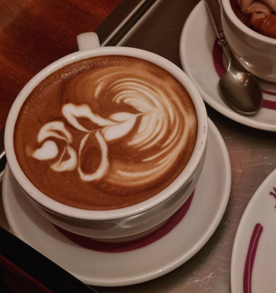 caffe&츄러스 이미지
