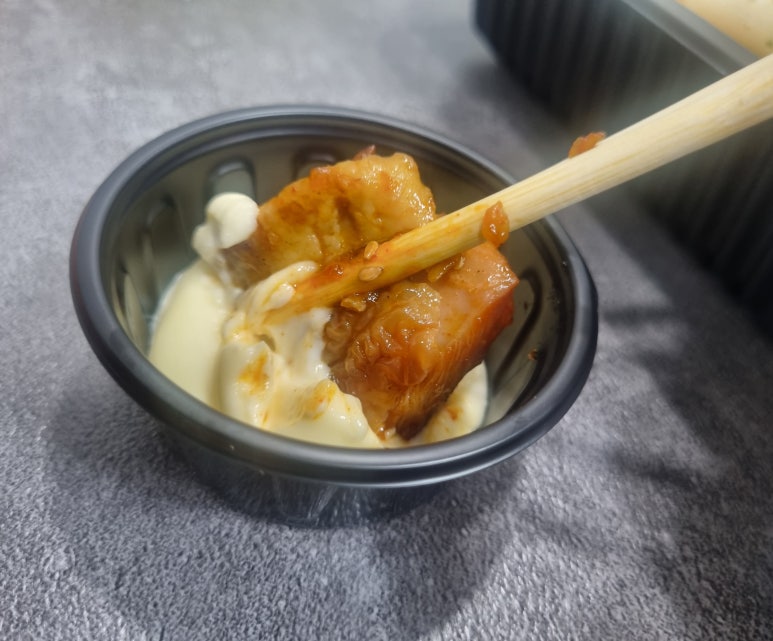 치먹숯불두마리치킨 이미지