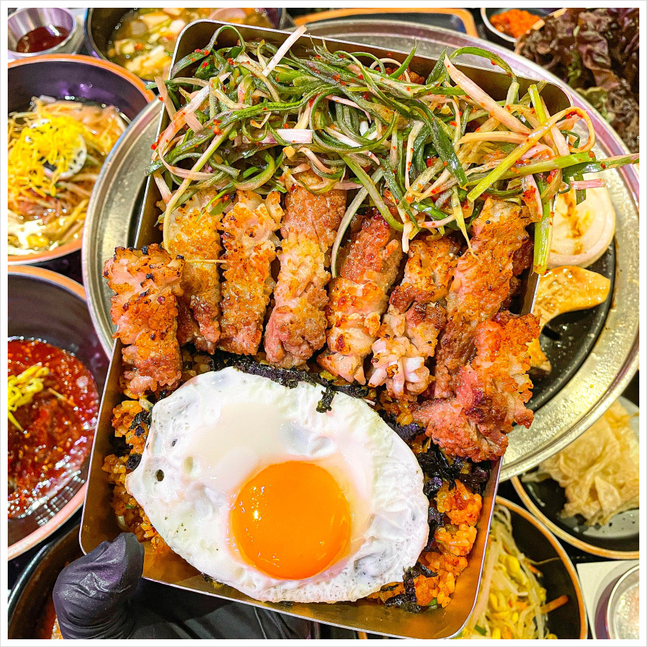 돈백식당 이미지
