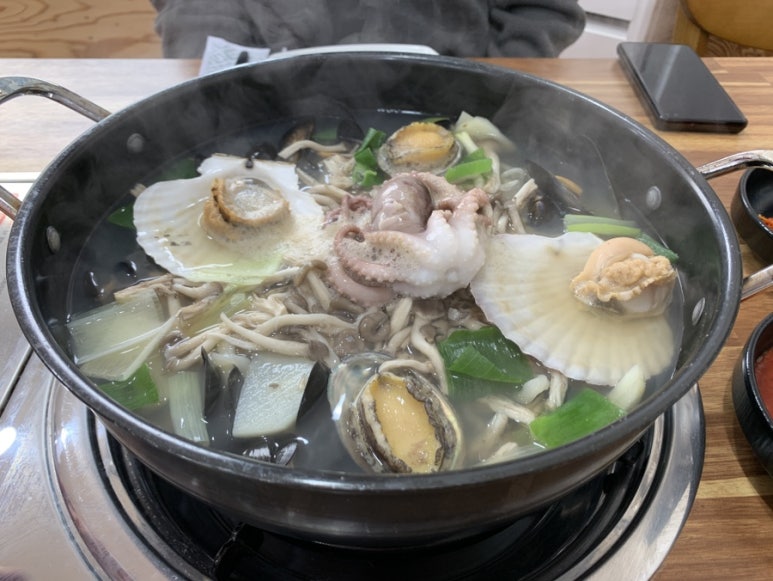 석이네해물칼국수 이미지
