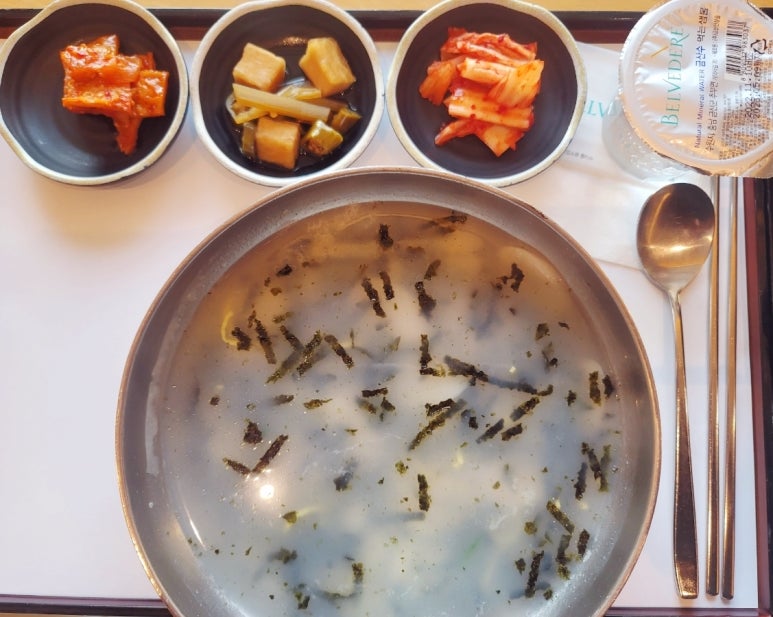 불곰 콩나물국밥 이미지