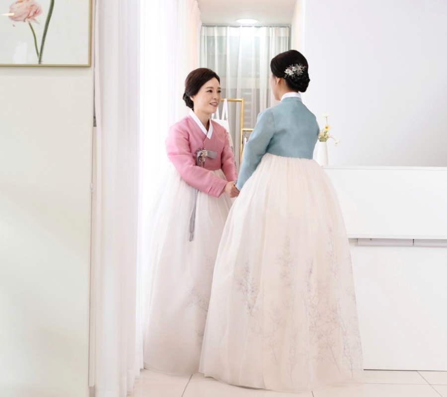 테힐라한복대여맞춤 이미지