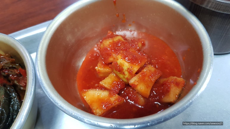 꼬꼬닭한마리 이미지