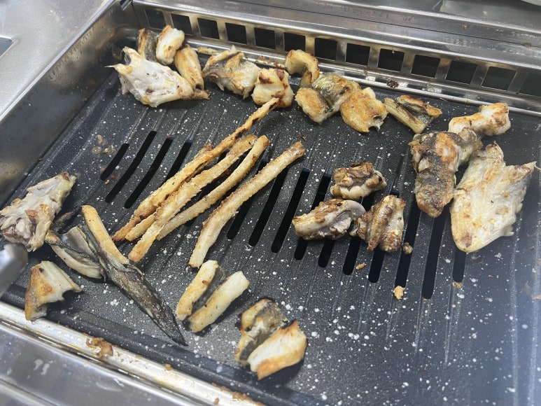 바다장어와 생오리 이미지