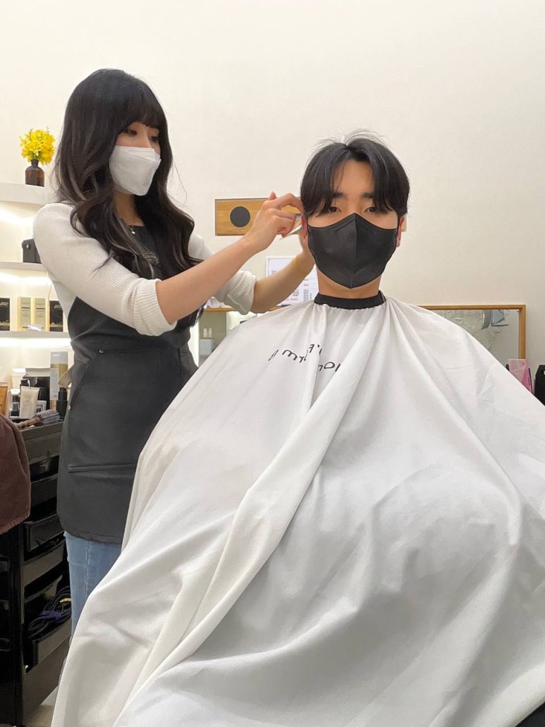 살롱드폼비 이미지