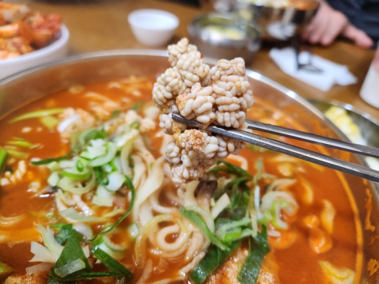 알.고니칼국수 이미지